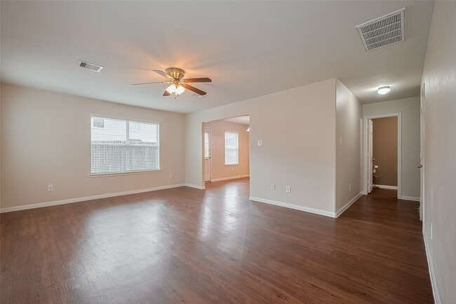 Photo - 6026 Stockholm Ct