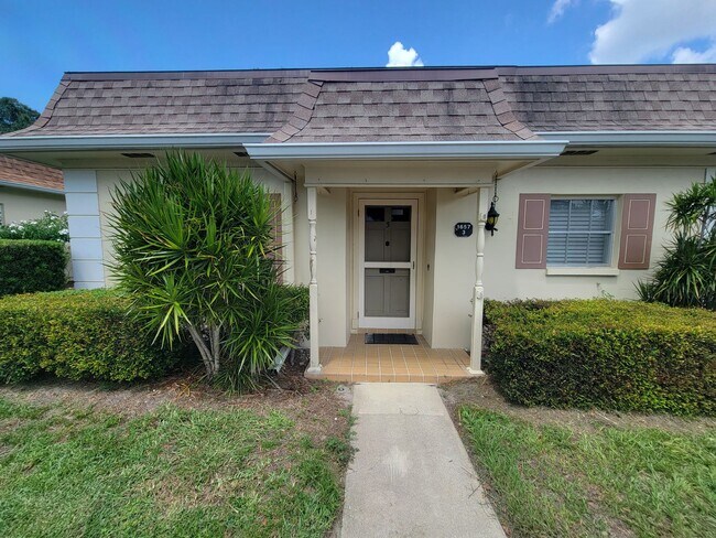 2/2 Villa in Clearwater - 55+ Community - 2/2 Villa in Clearwater - 55+ Community House