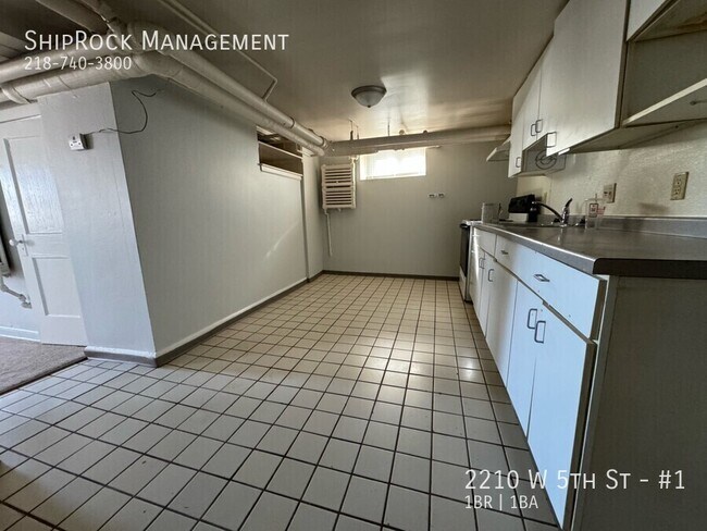 Photo - 2210 W 5th St Unit #1