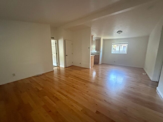 Photo - 21 Pierson St Unit 23 Pierson Street