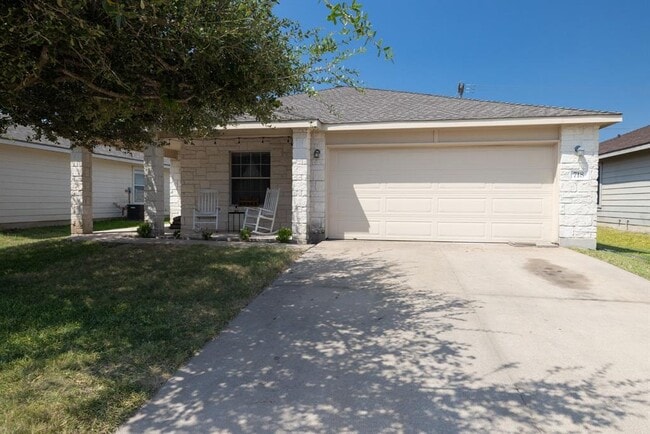 Photo - 718 Sugar Brook Dr