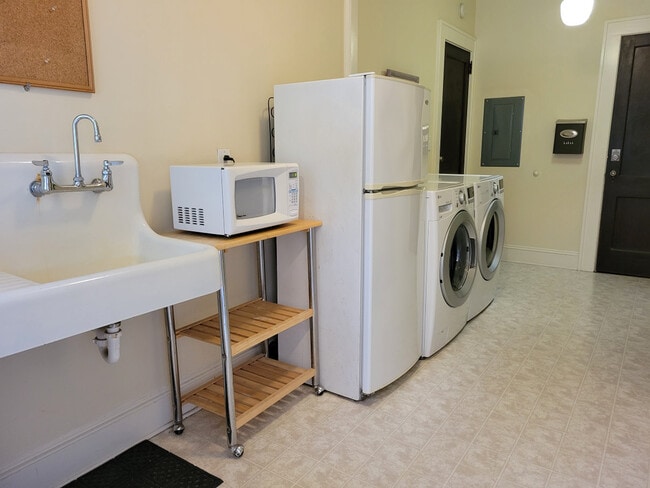 Photo - 1873 N Decatur Rd NE Unit Emory suite