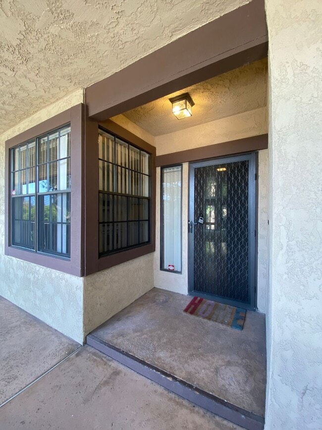 Photo - 1635 Clark Ave