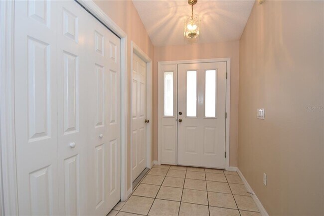 Photo - 8 Regency Dr