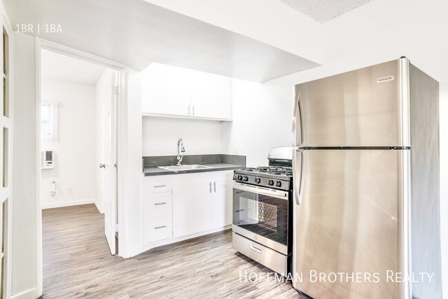 Photo - 4558 W 173rd St Unidad G
