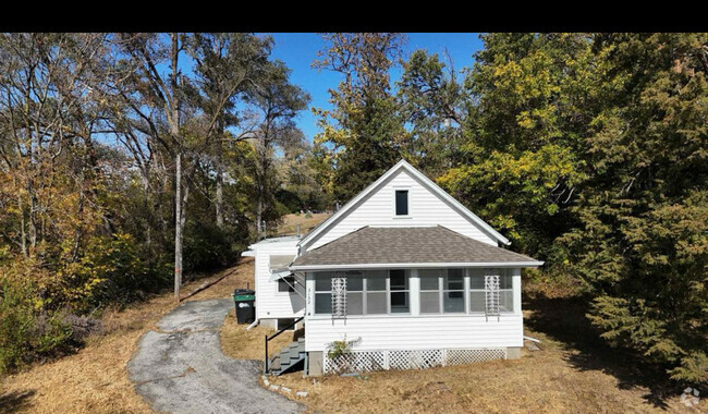 Building Photo - 3132 Craig Ave Rental