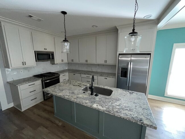 Photo - 837 Long Leaf Cir