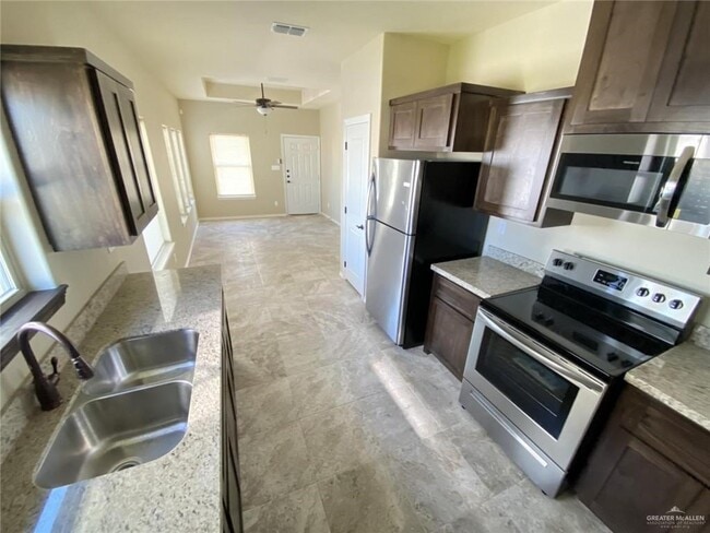 Photo - 8 Nightingale Ave Unit 2