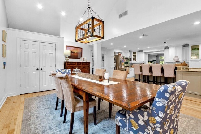 Photo - 7093 S Section Line Rd