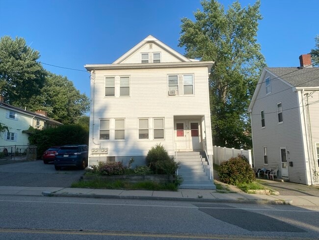 Building Photo - 34 A Howard St Unit A Rental