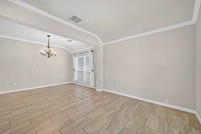 Photo - 7902 Fall Hollow Dr