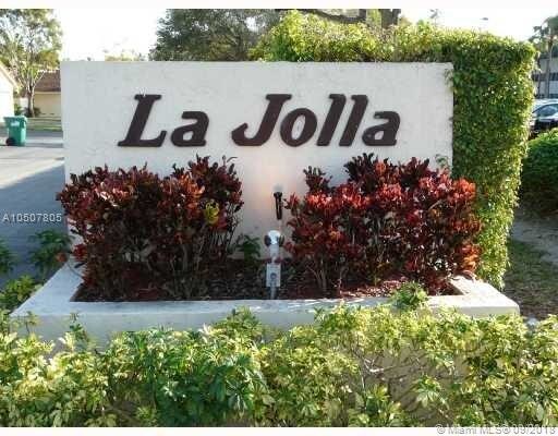 Photo - 8817 SW 113th Pl Cir W