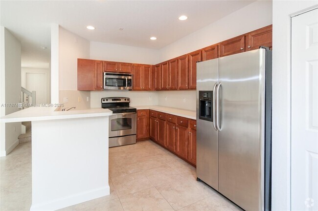 Building Photo - 1028 NE 207th Terrace Rental
