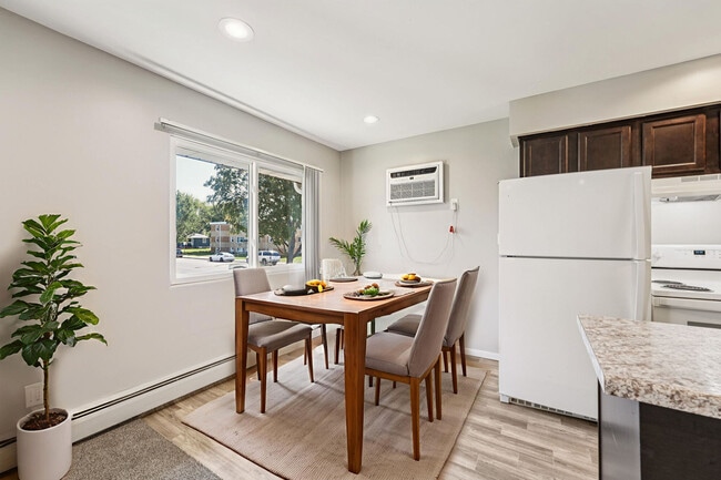 Photo - Village Manor Apartments