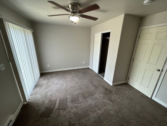 Photo - 700-704 S Columbus Triplex - Martin Unit 702