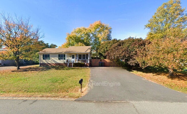 Building Photo - 11218 Trisler Dr