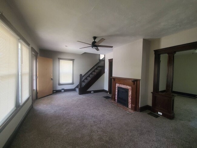 Photo - 7816 Maryland Ave