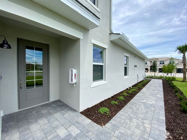 6015 Ellerston Wy