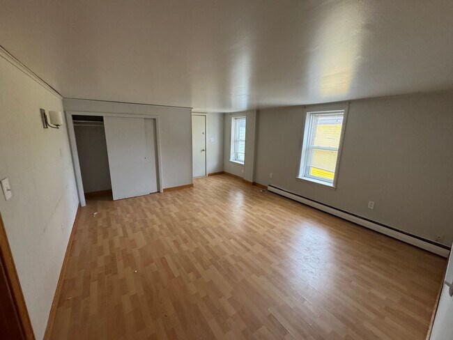 Photo - 10 Portland St Unit 3