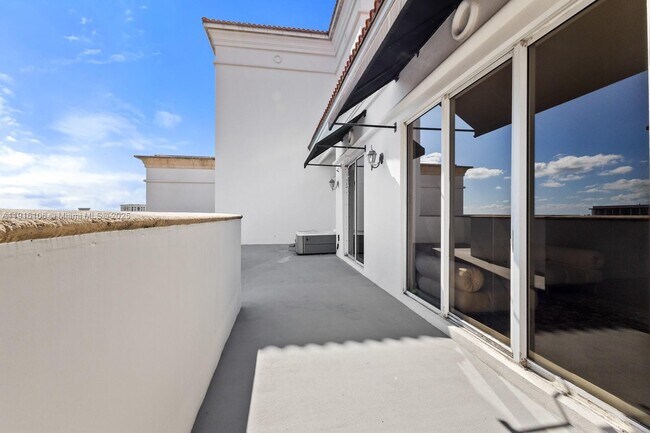 Photo - 4100 Salzedo St Unit 1009