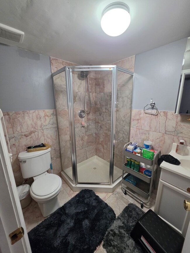 Photo - 1151 E 61st St Unit 3