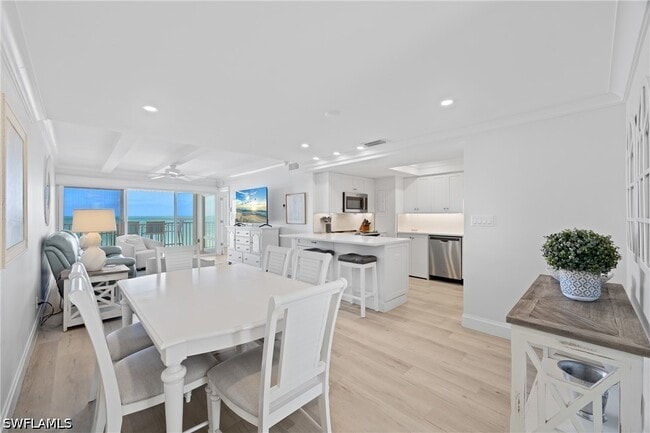 Photo - 3443 Gulf Shore Blvd N Unidad 509