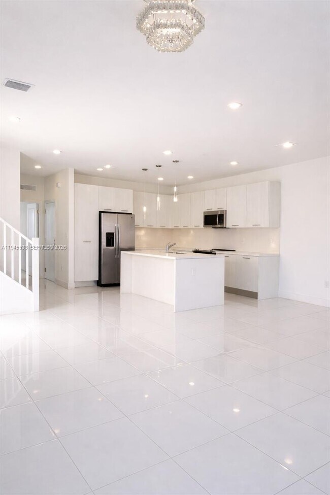 Photo - 15808 SW 136 Way