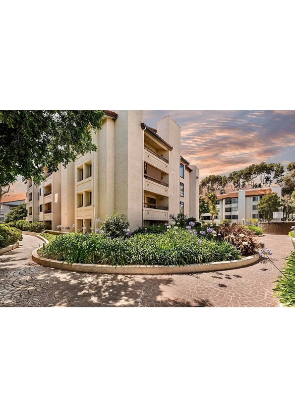 Building Photo - 5705 Friars Rd Unit 9 Rental