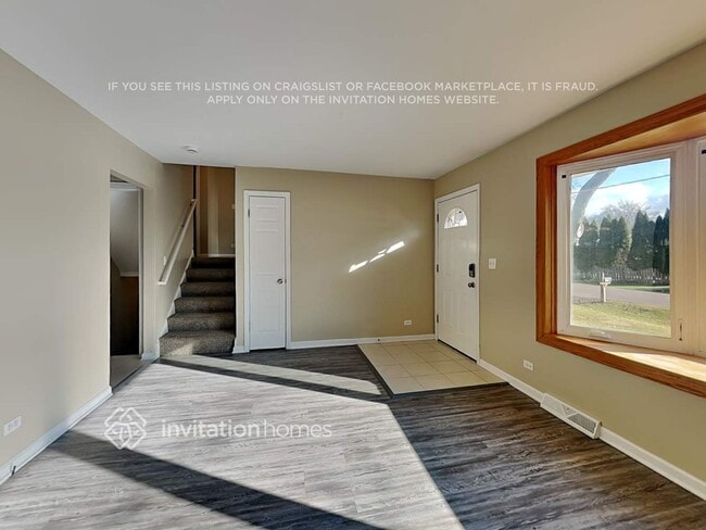 Photo - 26W064 Harrison St