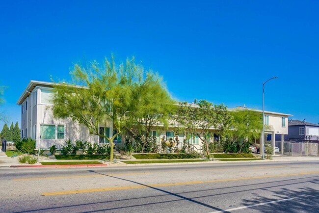 Street view - Secure, Walkable Building Near Crenshaw & ...