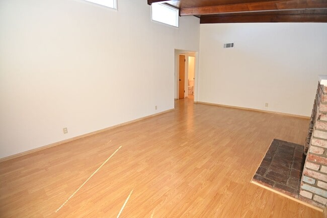 Photo - Central Santa Clara Location, 3/2 with AC