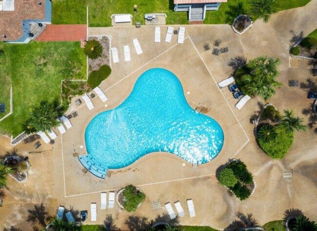 Photo - 2046 Beach Blvd Unit ID1364786P