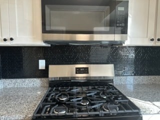 All Niew Microwave & Gas Range - 11921 Tarragon Rd Unit H