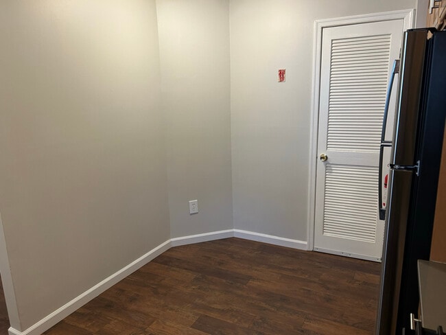 Photo - 149 Tulip Ln