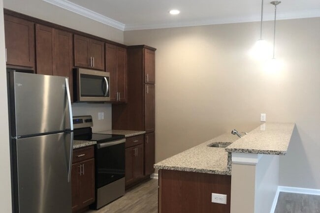 Photo - Carman Ridge Apartments