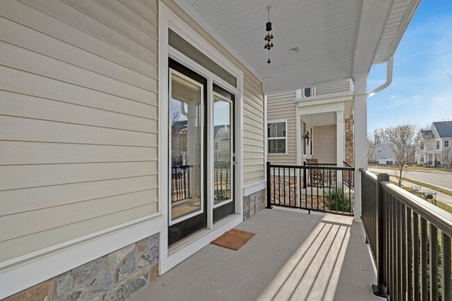 Photo - 22956 Aurora Vw Dr