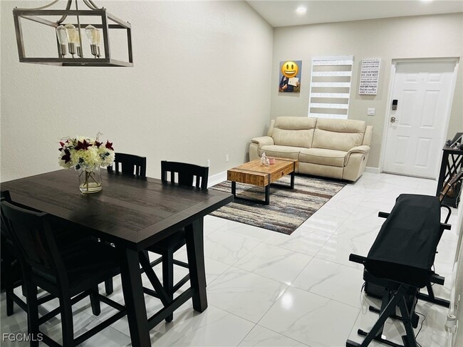 Building Photo - 8312 Bernwood Cove Loop Unit 1006