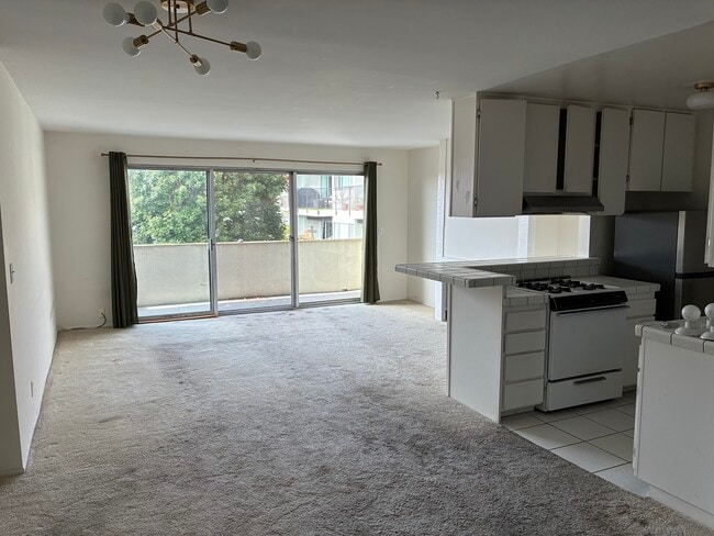 Photo - 1600 Ardmore Ave Unit 1600 Ardmore Avenue
