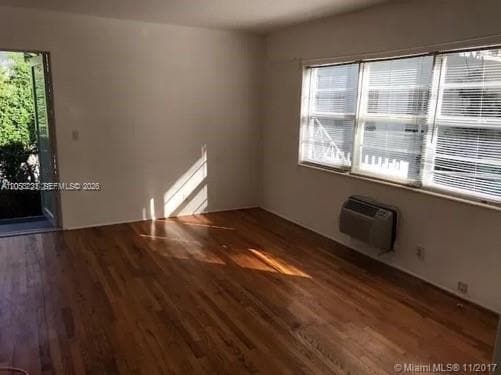 1235 Euclid Ave Unit 8