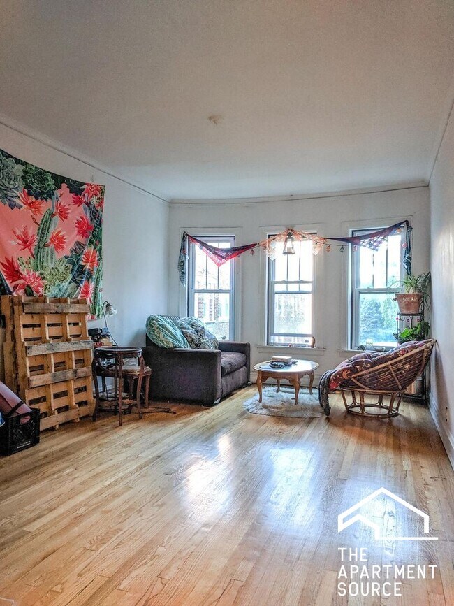 Photo - 5210 N Damen Ave Unit 2