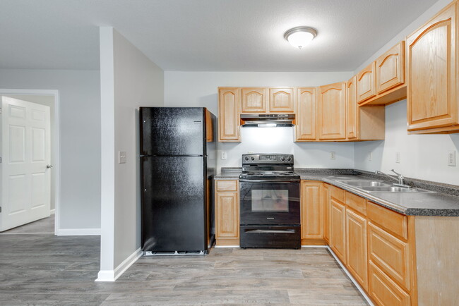 Photo - 800 Lullwater Rd Condo Unit 796