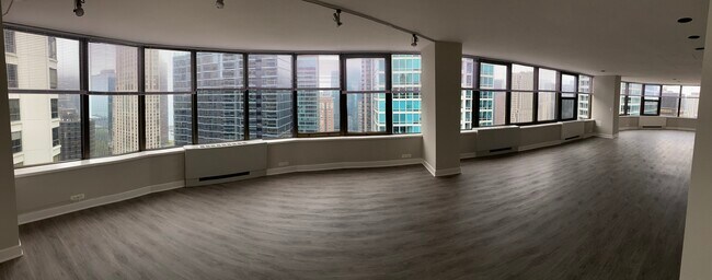 Building Photo - 333 E Ontario St Unit 4511 Rental