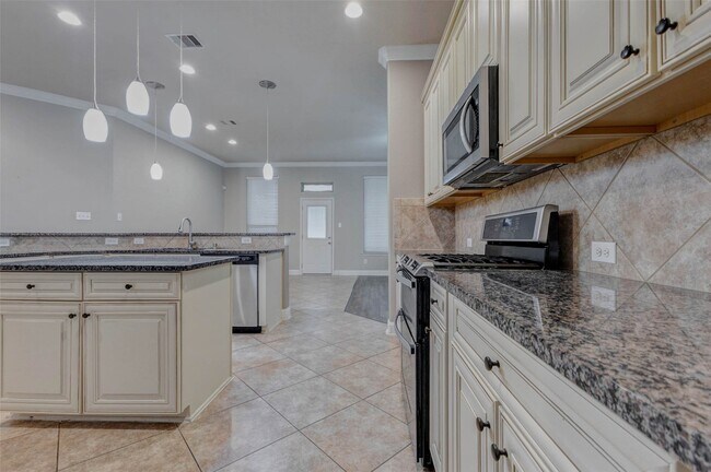 Photo - 5003 Beech Fern Dr