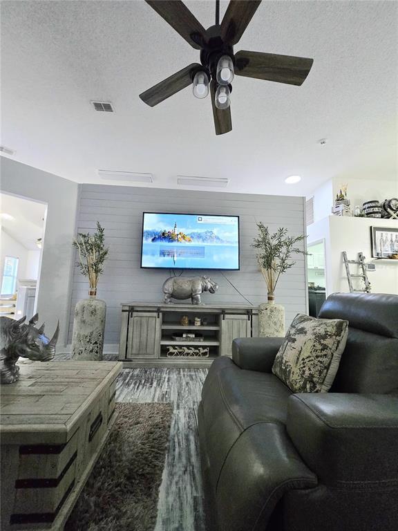 Photo - 28739 Raleigh Pl