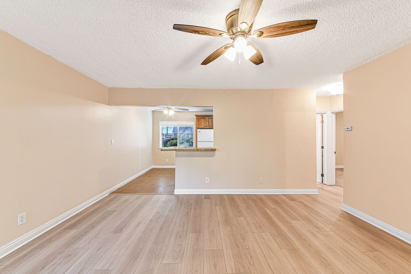 Photo - 1427 W Parade St