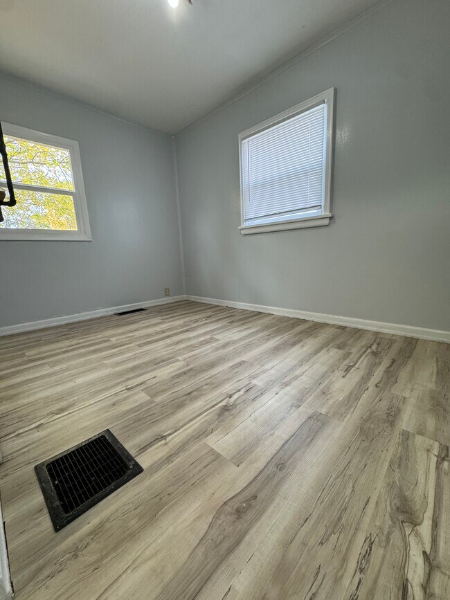 Photo - 2109 S Taylor St