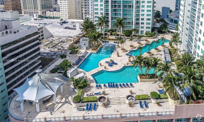 Building Photo - 244 Biscayne Blvd Unit 346 Rental