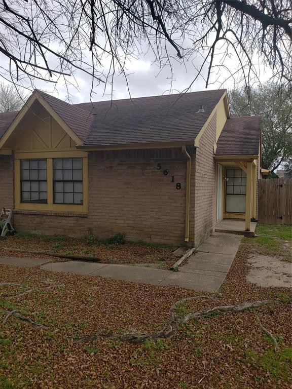 Photo - 5618 Hollow Pines Dr House