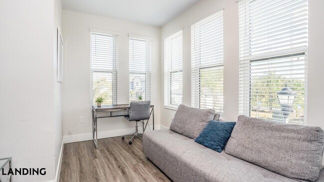 Photo - 4950 W Prescott St Unit 5201