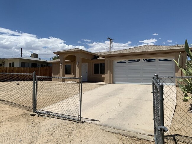 AVAILABLE NOW - AVAILABLE NOW House